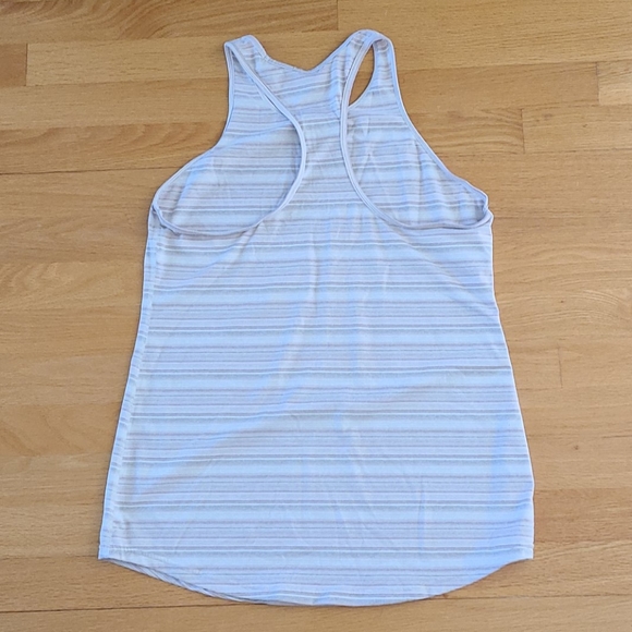 New Balance - Picture 3 of 3